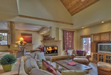 RedAwning Tahoe-Style Mountain Home Away from Home